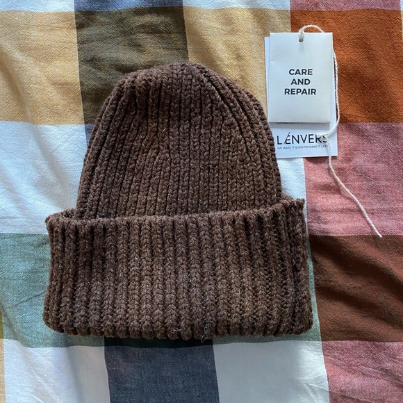 L’ENVERS IDA Wool Beanie (Chocolate) NEW - Picture 2 of 4